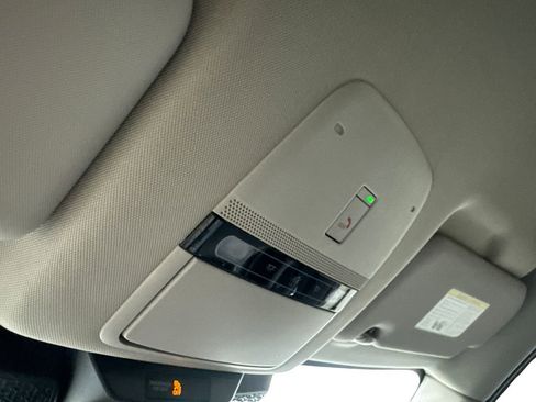 Used 2024 Nissan Ariya AWD image 75