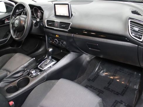 Used 2015 MAZDA MAZDA3 i Sport image 21