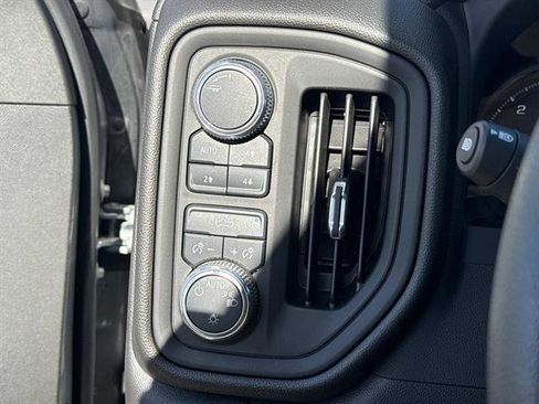 Used 2025 GMC Sierra 1500 Pro w/ Pro Value Package image 26