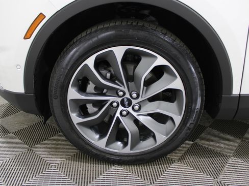 Used 2023 Lincoln Nautilus Reserve w/ Equipment Group 201A image 37