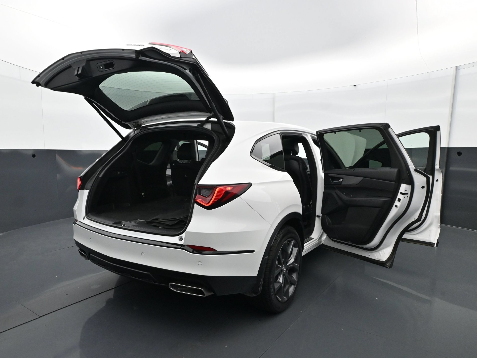 Used 2023 Acura MDX A-Spec AWD/4WD image 37