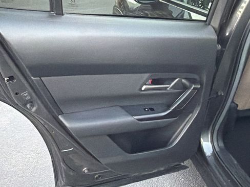 Certified 2025 MAZDA CX-50 AWD 2.5 S w/ Premium Package image 17