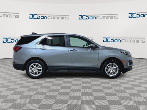 Used 2024 Chevrolet Equinox LT AWD/4WD image 9