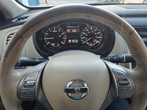 Used 2014 Nissan Altima 2.5 SV image 15