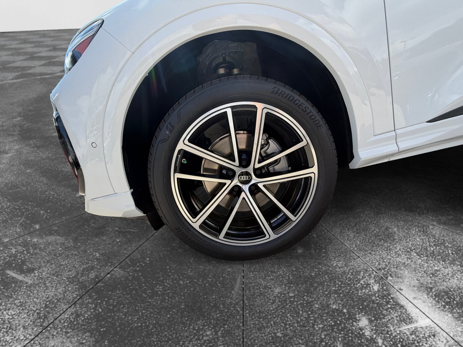 New 2026 Audi Q5 Premium Plus AWD/4WD image 9