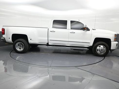Used 2019 Chevrolet Silverado 3500 High Country w/ Duramax Plus Package AWD/4WD image 7