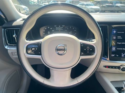 Used 2022 Volvo S60 B5 Inscription w/ Advanced Package FWD image 24