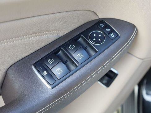 Used 2014 Mercedes-Benz ML 350 4MATIC image 36