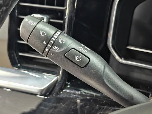 Used 2022 Chevrolet Silverado 1500 LT w/ Max Trailering Package image 45