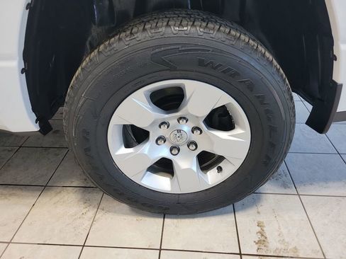 Used 2023 RAM 1500 Big Horn image 51