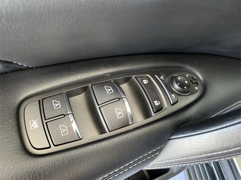 Used 2021 INFINITI QX80 Sensory w/ All-Season Package image 14