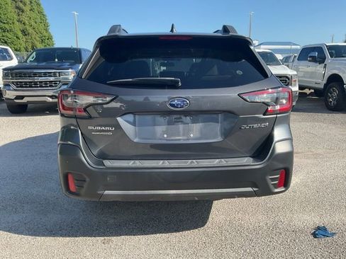 Used 2021 Subaru Outback Premium AWD/4WD image 6