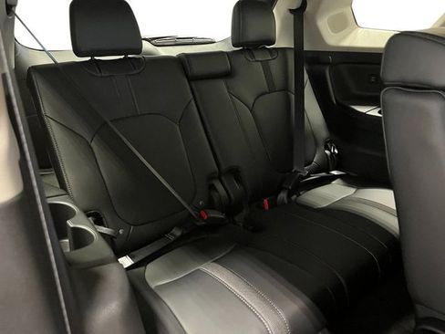 New 2025 Honda Pilot Touring image 24