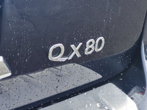 Used 2015 INFINITI QX80 4WD w/ Deluxe Technology Package image 13