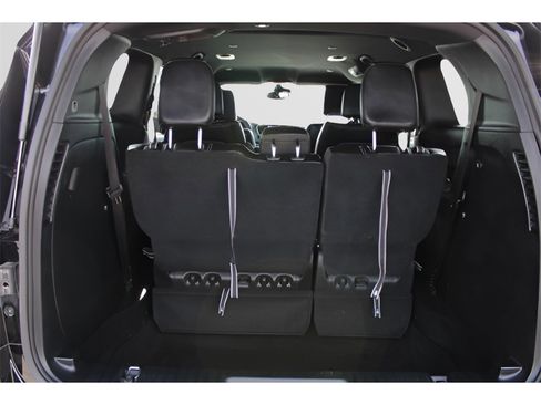 Used 2025 Chrysler Voyager LX image 14