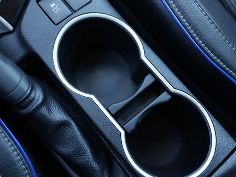 Used 2018 Toyota Corolla SE image 29