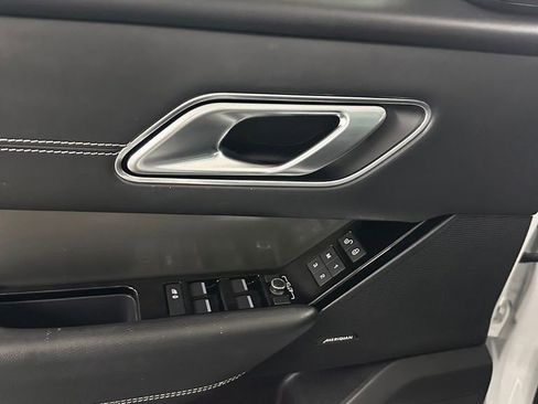 Used 2019 Land Rover Range Rover Velar S AWD/4WD image 9