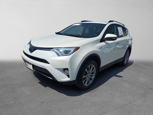 Used 2018 Toyota RAV4 Limited w/ Advanced Technology Package AWD/4WD image 7