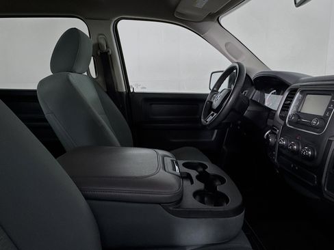 Used 2016 RAM 1500 Express image 45