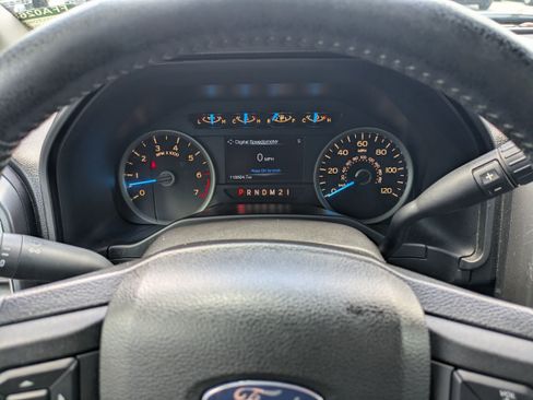 Used 2015 Ford F150 XLT w/ Equipment Group 302A Luxury AWD/4WD image 27