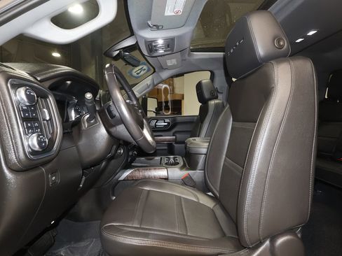 Certified 2021 GMC Sierra 3500 Denali w/ Denali Ultimate Package image 23