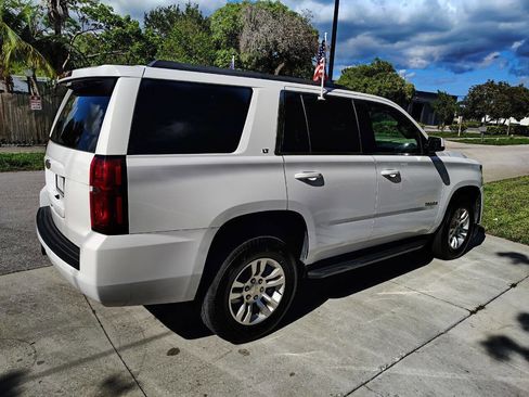 Used 2018 Chevrolet Tahoe LT image 8