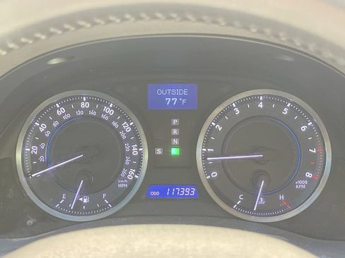 Used 2011 Lexus IS 250 w/ Premium Pkg Value Edition RWD image 6