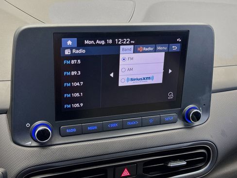 Used 2023 Hyundai Kona SEL w/ Cargo Package image 10