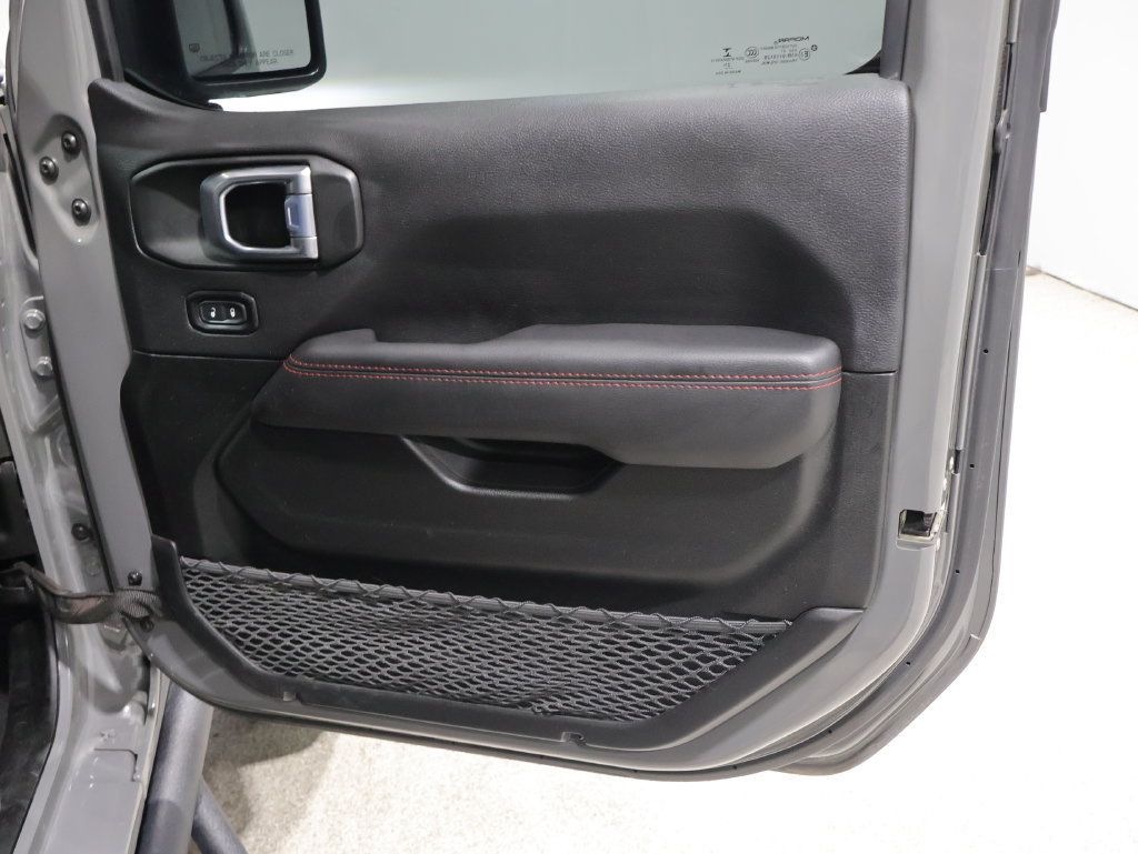 Used 2022 Jeep Gladiator Rubicon w/ LED Lighting Group AWD/4WD image 20