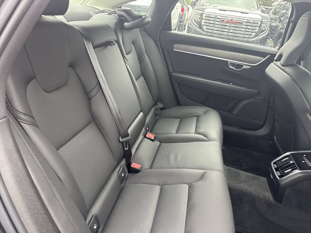 Used 2025 Volvo S90 B6 Plus AWD/4WD image 27