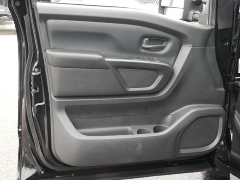 Certified 2021 Nissan Titan S w/ S Utility Package image 30