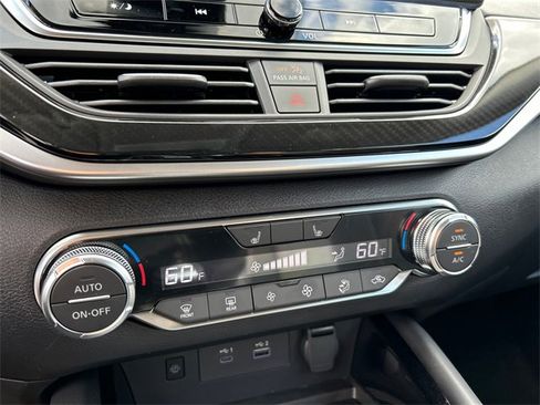 New 2025 Nissan Altima 2.5 SR w/ SR Premium Package image 17