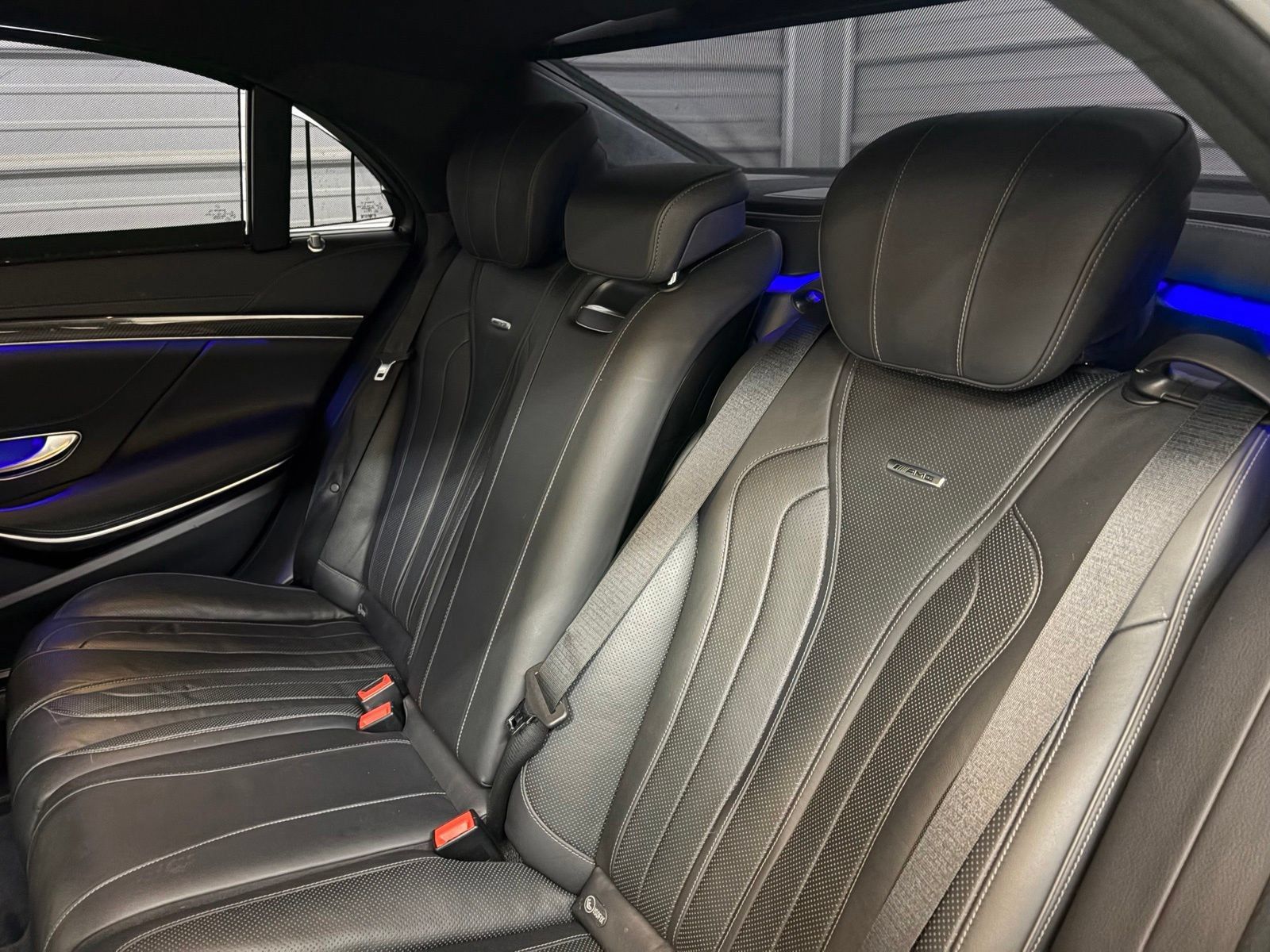 Used 2016 Mercedes-Benz S 63 AMG 4MATIC Sedan image 23
