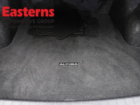 Used 2023 Nissan Altima 2.5 S FWD image 9