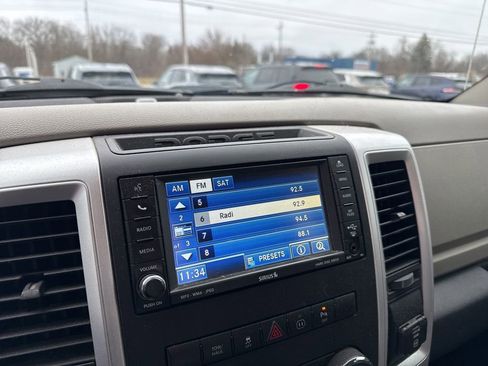 Used 2011 RAM 1500 Classic SLT w/ Technology Group image 13