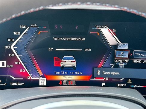 New 2026 BMW X7 M60i image 9