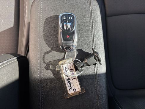 Used 2025 Buick Encore GX Preferred image 22