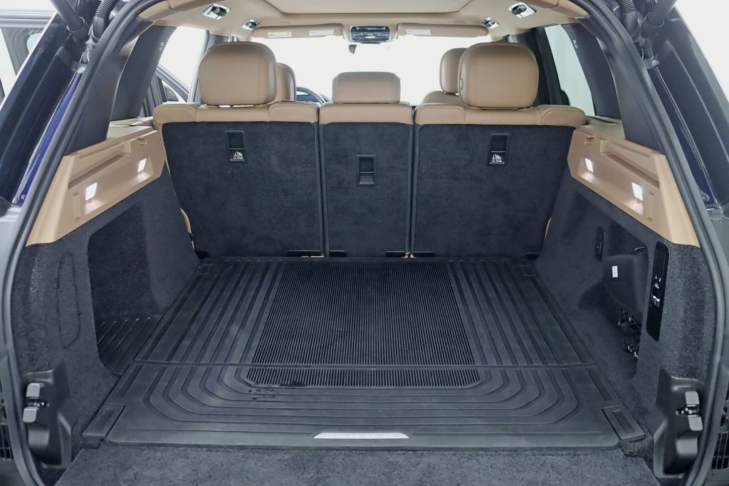 Used 2023 Land Rover Range Rover SE AWD/4WD image 38