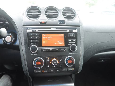 Used 2010 Nissan Altima 2.5 SL w/ SL Pkg image 35