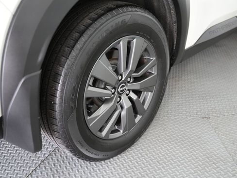 Used 2022 Nissan Pathfinder SV w/ SV Premium Package AWD/4WD image 58