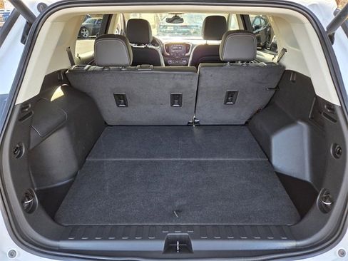 Used 2023 GMC Terrain Denali image 13