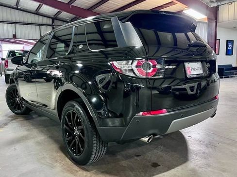 Used 2019 Land Rover Discovery Sport SE AWD/4WD image 7