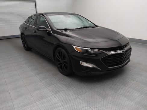 Used 2023 Chevrolet Malibu LT w/ Midnight Edition FWD image 13