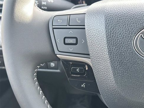 New 2026 Toyota Camry SE image 21