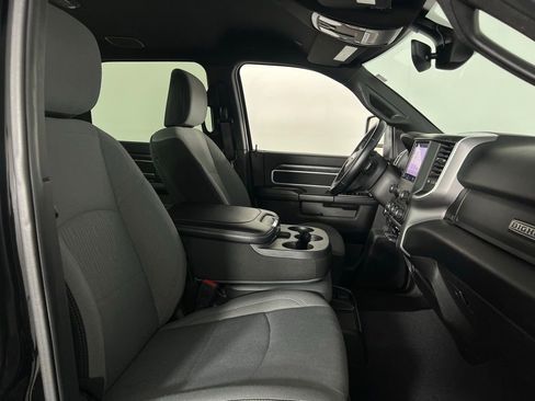 Used 2024 RAM 2500 Big Horn w/ Bed Utility Group image 29