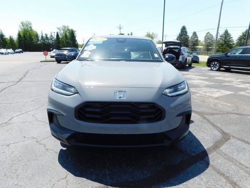 Certified 2026 Honda HR-V Sport image 8