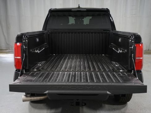 Certified 2025 Toyota Tacoma SR5 image 35