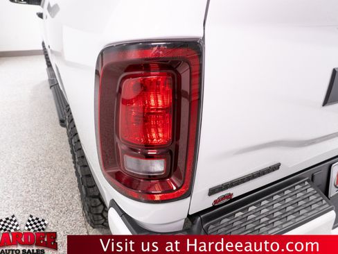 Used 2025 RAM 2500 Big Horn AWD/4WD image 9