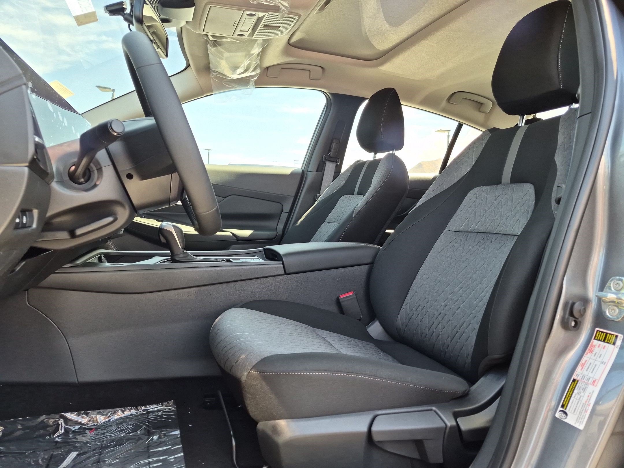 New 2027 Nissan Sentra SV w/ SV Convenience Package FWD image 12