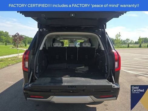 Used 2025 Ford Expedition Max Platinum w/ Driver's Package AWD/4WD image 16